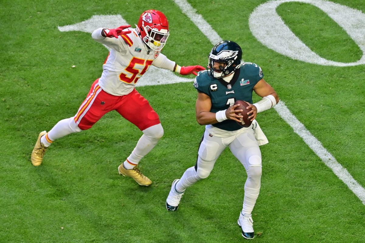Philadelphia Eagles quarterback Jalen Hurts starts Super Bowl 57 in