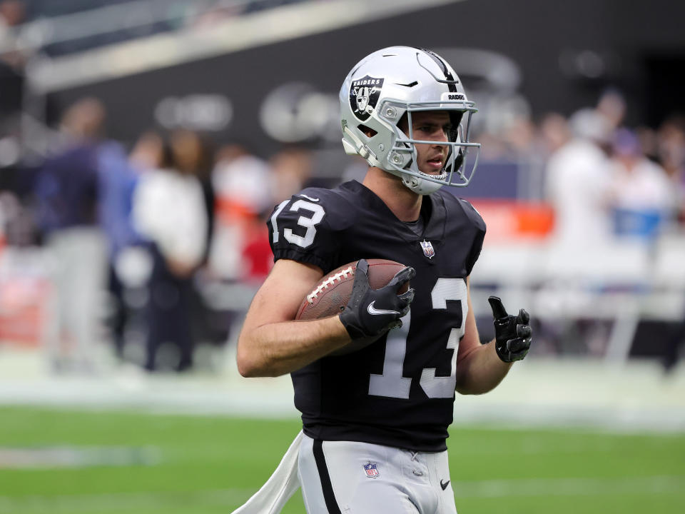 LAS VEGAS, NEVADA – OCTOBER 23: Wide receiver Hunter Renfrow #13 of the Las Vegas Raiders warms up before a game against the Houston Texans at Allegiant Stadium on October 23, 2022 in Las Vegas, Nevada. The Raiders defeated the Texans 38-20. (Photo by Ethan Miller/Getty Images)