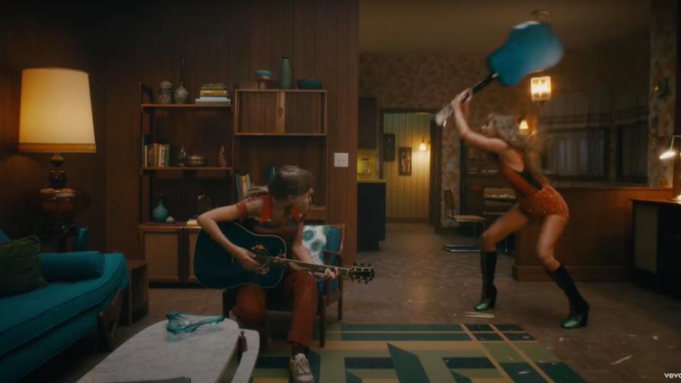 taylor swift anti-hero video breakdown pop music midnights