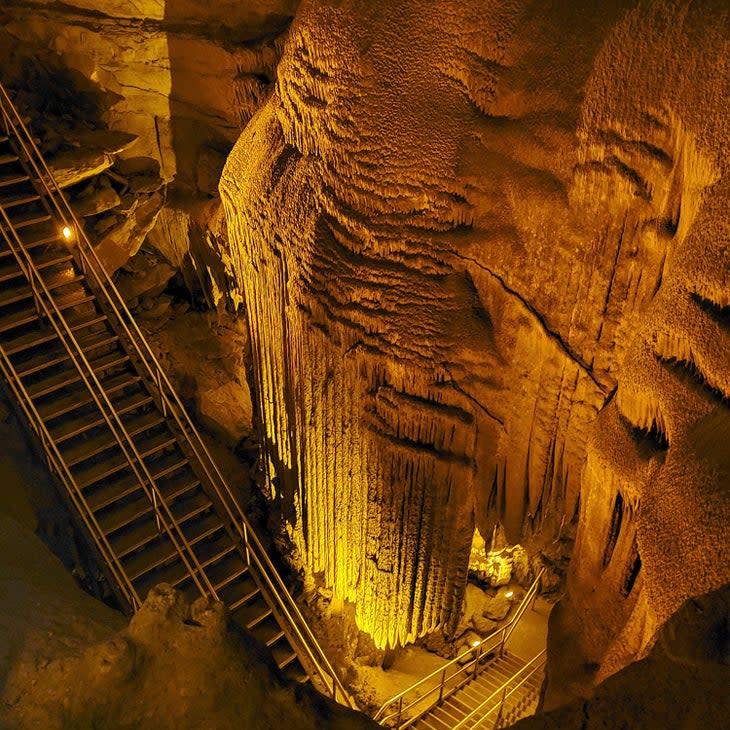 Mammoth Cave Kentucky