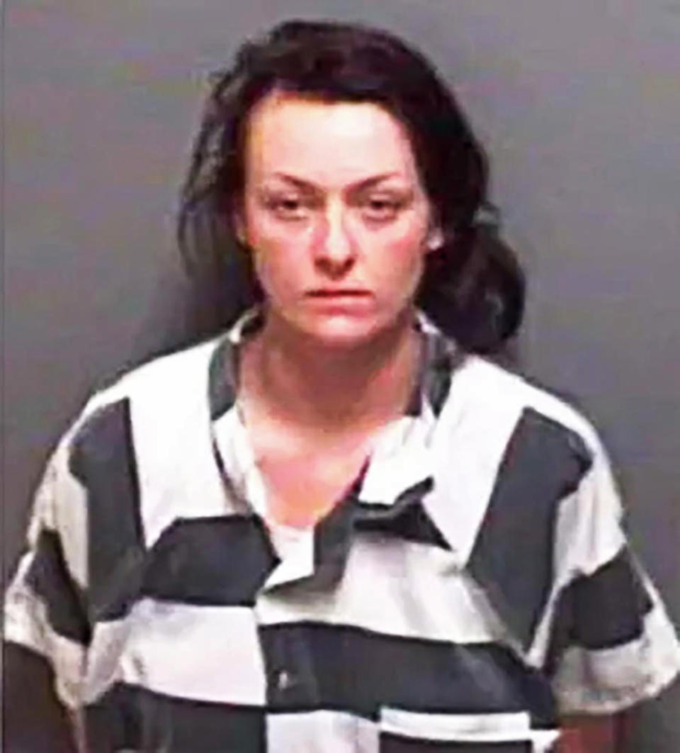 Wynonna Judd Daughter Grace Kelley Remains in Jail on Unpaid Bond