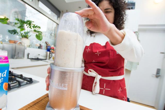 BELLA Rocket Blender vs NutriBullet GO Side-by-Side Blender