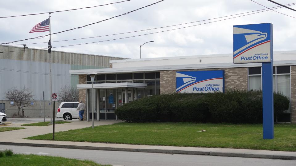 Mar 24, 2022; Columbus, Ohio, USA;  The South Columbus post office, 445 E. Innis Ave.,  was one of three branches in Greater Columbus audited by the USPS office of Inspector General in January. This branch is where auditors found thousands of pieces of undelivered mail. Mandatory Credit: Doral Chenoweth-The Columbus Dispatch