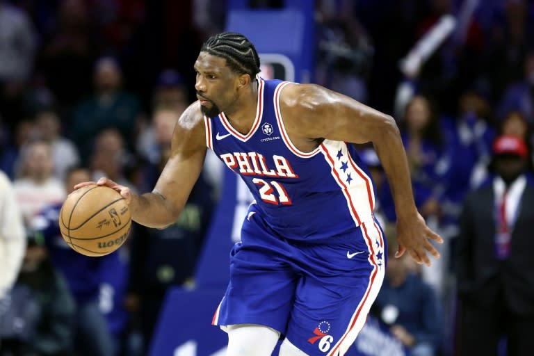 <a class="link " href="https://sports.yahoo.com/nba/players/5294/" data-i13n="sec:content-canvas;subsec:anchor_text;elm:context_link" data-ylk="slk:Joel Embiid;sec:content-canvas;subsec:anchor_text;elm:context_link;itc:0">Joel Embiid</a> scored 30 points to lead <a class="link " href="https://sports.yahoo.com/nba/teams/philadelphia/" data-i13n="sec:content-canvas;subsec:anchor_text;elm:context_link" data-ylk="slk:Philadelphia;sec:content-canvas;subsec:anchor_text;elm:context_link;itc:0">Philadelphia</a> to a fourth straight win against <a class="link " href="https://sports.yahoo.com/nba/teams/memphis/" data-i13n="sec:content-canvas;subsec:anchor_text;elm:context_link" data-ylk="slk:Memphis;sec:content-canvas;subsec:anchor_text;elm:context_link;itc:0">Memphis</a> (Tim Nwachukwu)