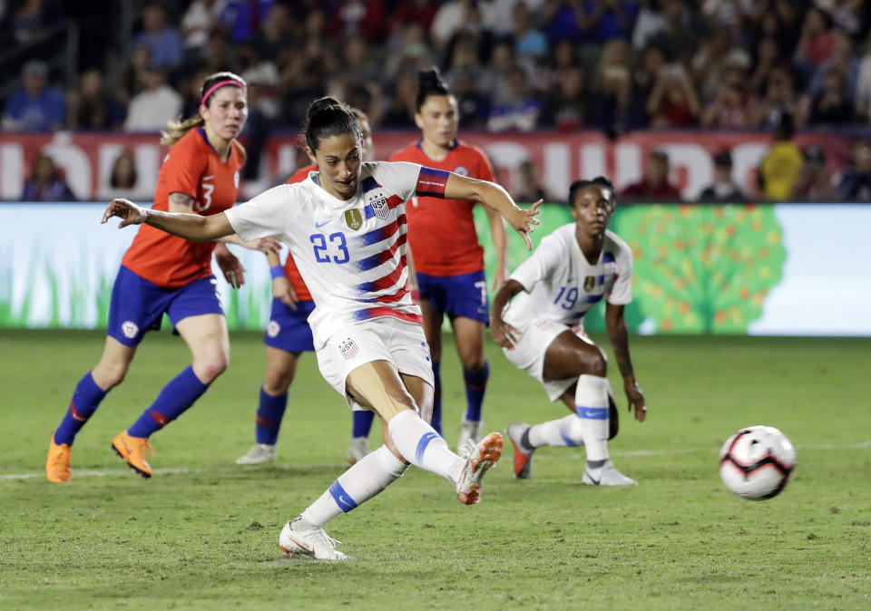 United States' Christen Press scores on a penalty kick against Chile during the first half of an international friendly soccer match Friday, Aug. 31, 2018, in Carson, Calif. (AP Photo/Marcio Jose Sanchez)