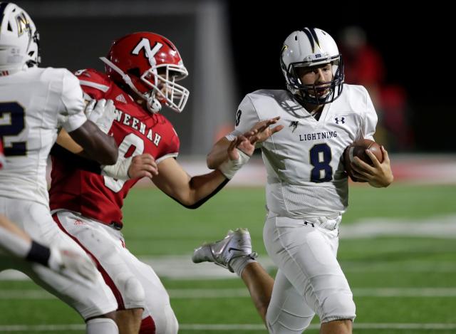 See De Pere football defeat Green Bay East in first win of season