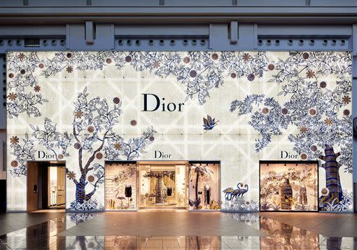 Dior 台北 101 聖誕樹。（圖／Studio Millspace提供）