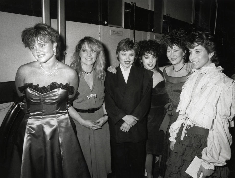 Moon Zappa with the Go-Go's at the American Music Awards in 1983. (Photo: Ron Galella/Ron Galella Collection via Getty Images)