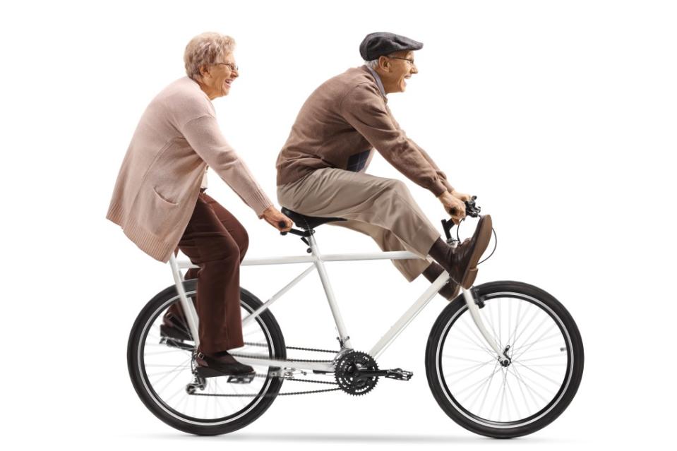 A new, small study has found that Parkinson’s disease sufferers and their caretakers may benefit from pedaling on a stationary bicycle for two. Ljupco Smokovski – stock.adobe.com