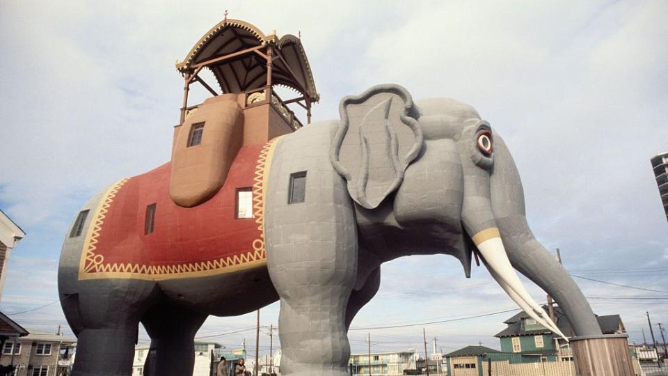 sculpted margate elephant