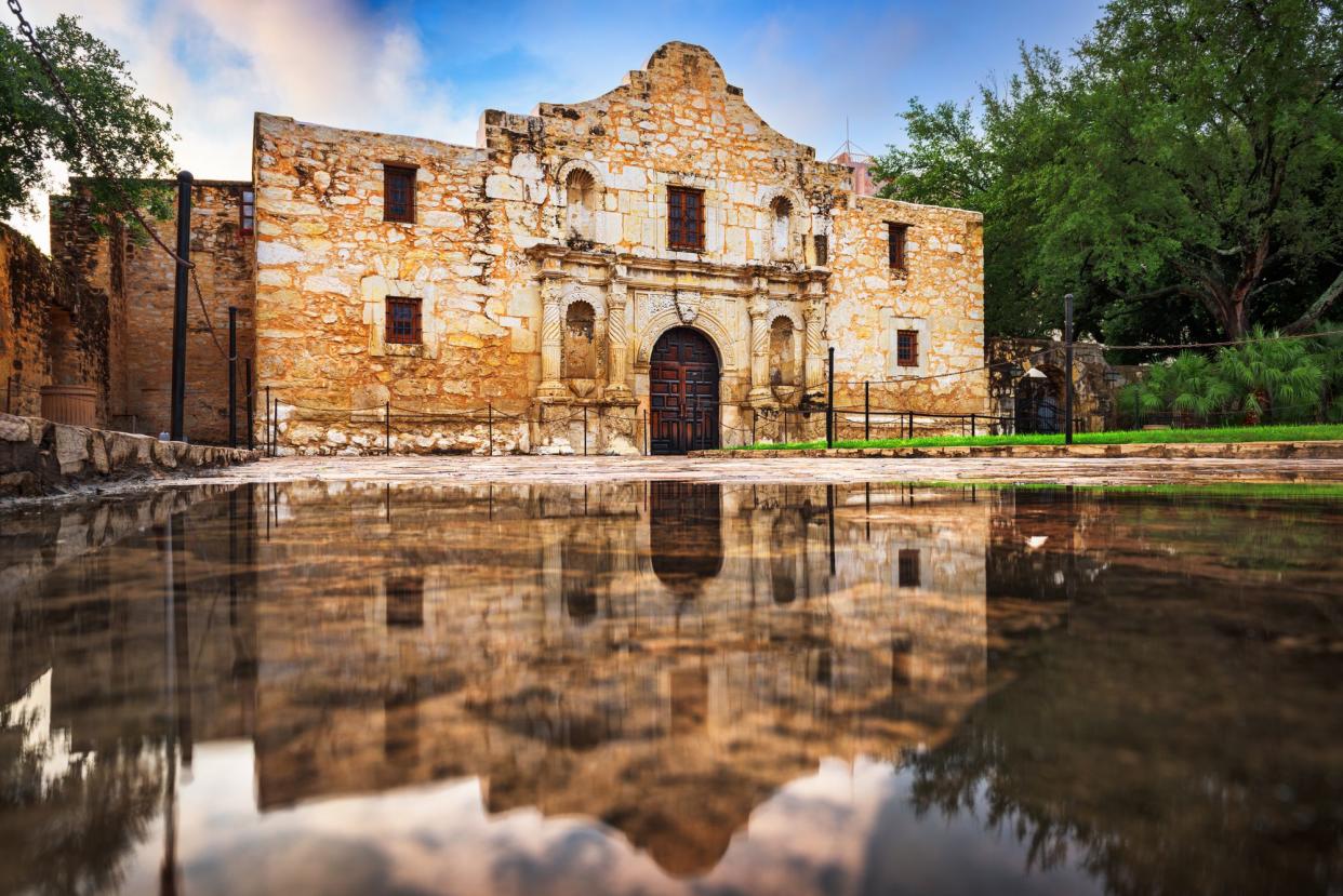 The Alamo in San Antonio With Puddle Reflections