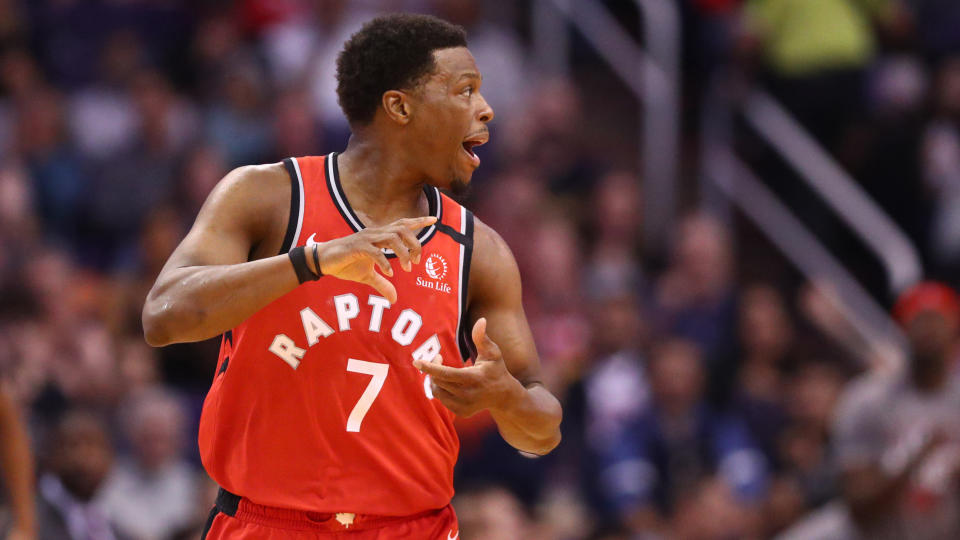 Toronto Raptors guard Kyle Lowry left Tuesday's game against the Phoenix Suns after a collision with teammate Terence Davis. (Mark J. Rebilas-USA TODAY Sports)
