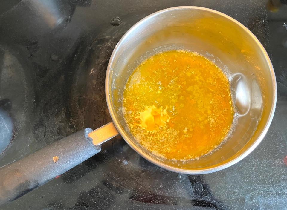 Making clarified butter for Martha Stewart's scrambled eggs hack