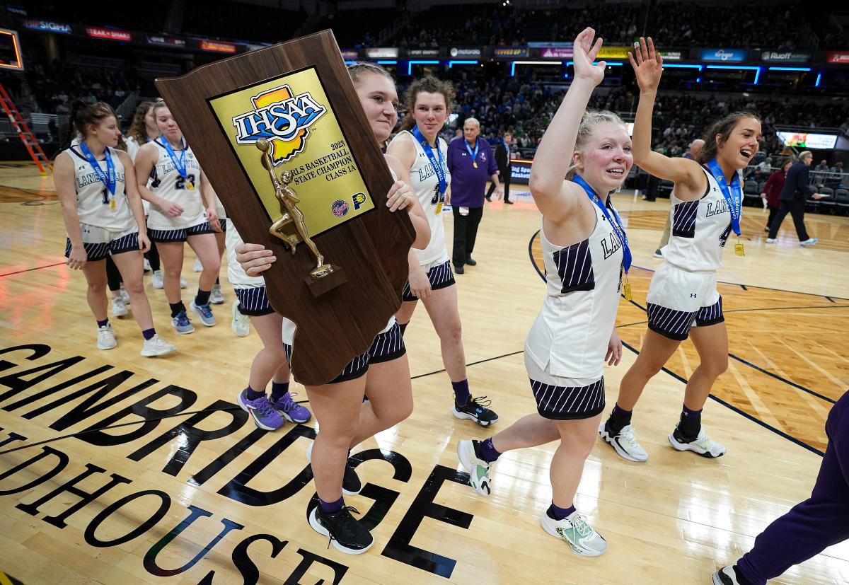 IHSAA girls basketball state finals scores Lanesville wins Class A