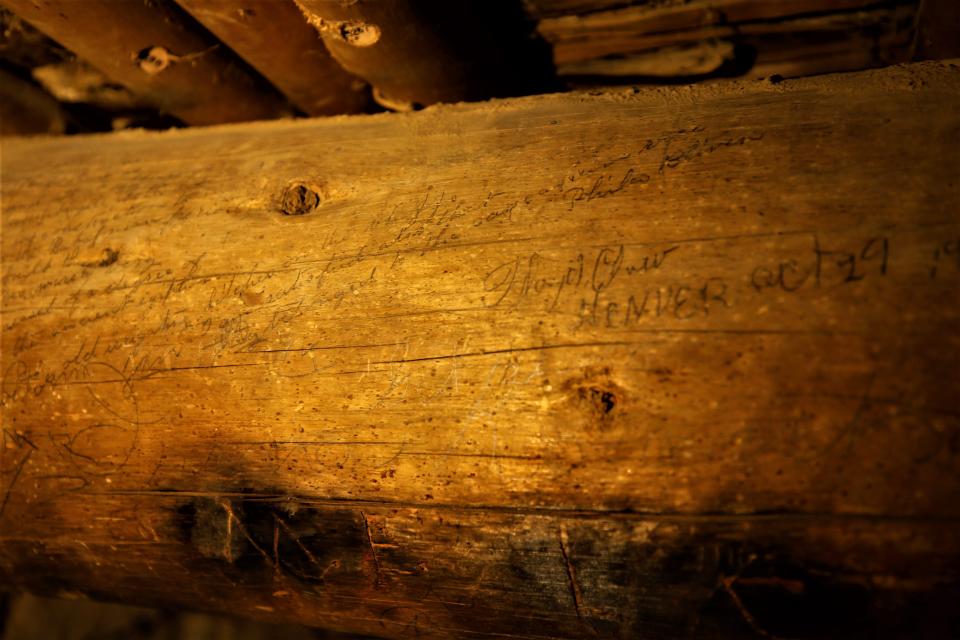 A lengthy inscription by a woman named Phila Bliven found at Aztec Ruins National Monument compares the ruins to those of ancient Babylon.