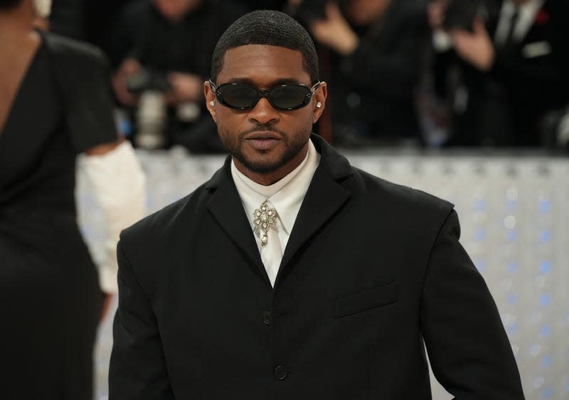 Usher attends The 2023 Met Gala at The Metropolitan Museum of Art on May 01, 2023 in New York City.