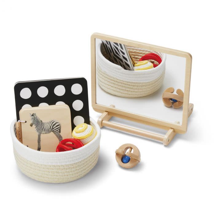 Montessori Newborn Kit