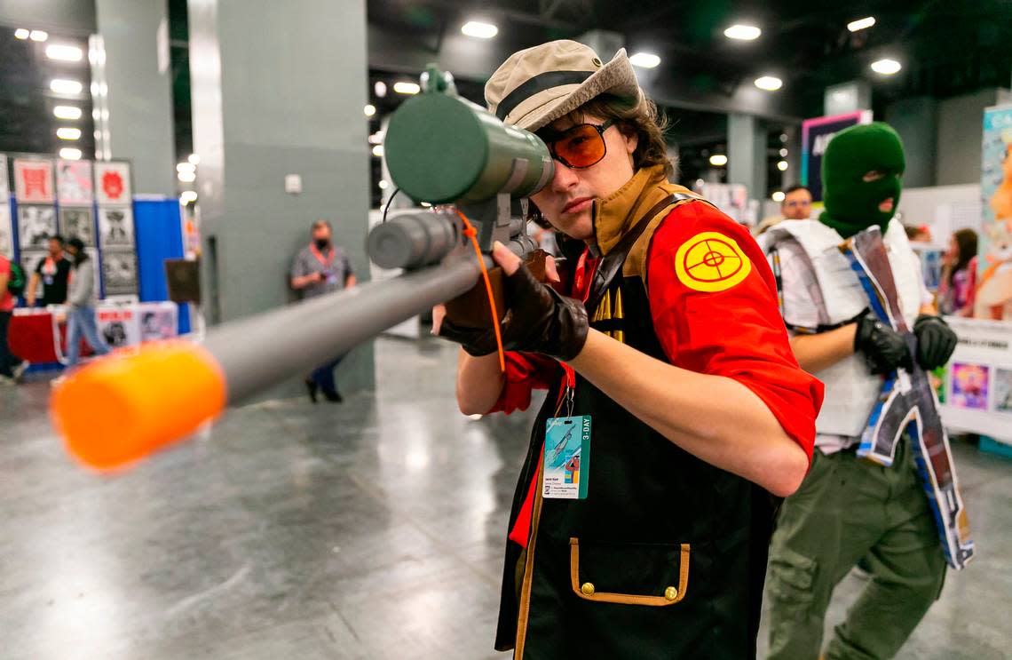Raphael Diez cosplays as the sniper from the video game “Team Fortress 2” during Florida Supercon.