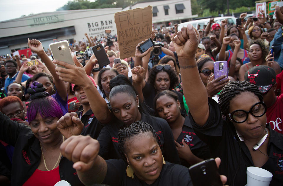 Alton Sterling killed by police in Baton Rouge, La.