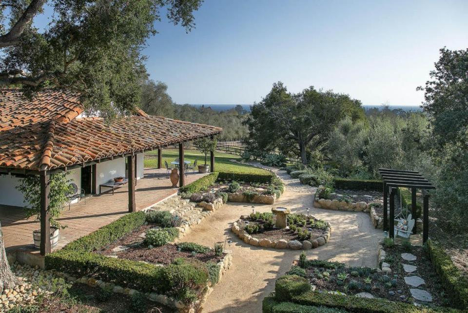 Ellen DeGeneres has a vast new property, according to a report. (Photos: Images courtesy of Trulia)