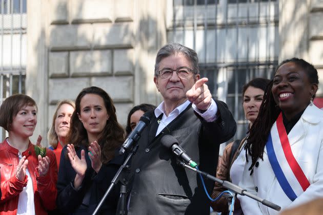 Sarah Legrain, Clémence Guetté, Jean-Luc Mélenchon et Danièle Obono, le 1er mai 2022 à Paris. (Photo: THOMAS COEX via AFP)