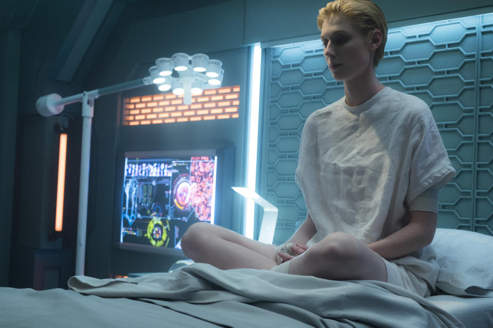 Elizabeth Debicki in "The Cloverfield Paradox." (Photo: Netflix)