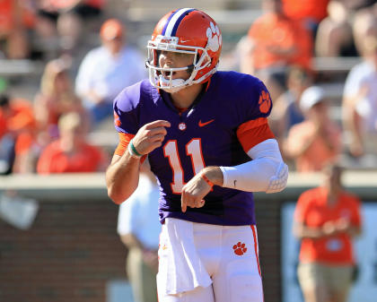 Clemson quarterback Chad Kelly signals a play during the first half of the Tigers&#39; NCAA college football spring game at Memorial Stadium in Clemson, S.C. on Saturday, Apr. 12, 2014. Head coach Dabo Swinney announced Monday, April 14, that Kelly was dismissed from the team. (AP Photo/Anderson Independent-Mail, Mark Crammer)