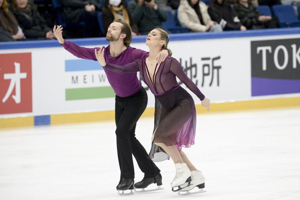 Kaitlin Hawayek and Jean-Luc Baker of USA perform during the ice dance free dance of the ISU figure skating Grand Prix Espoo 2022 competition in Espoo, Finland, Saturday, Nov. 26, 2022. Hawayek and Baker came second in the event. (Mikko Stig/Lehtikuva via AP)