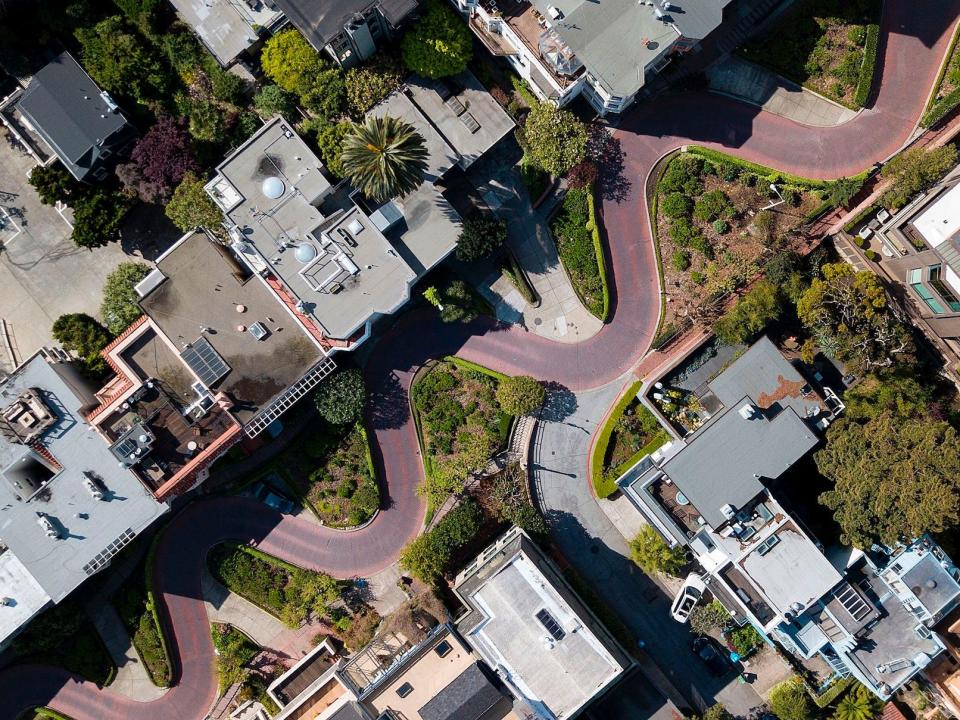 san francisco lombard street shelter in place