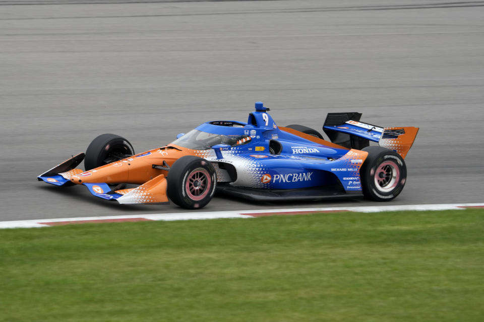 Scott Dixon drives during an IndyCar auto race at World Wide Technology Raceway, Sunday, Aug. 27, 2023, in Madison, Ill. (AP Photo/Jeff Roberson)