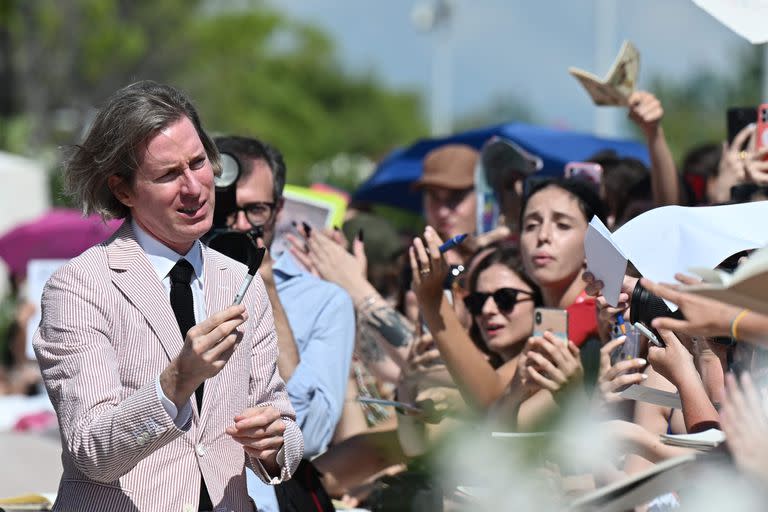 Anderson dijo presente en el festival de cine con motivo de la presentación del corto La maravillosa historia de Henry Sugar, que compite en esta edición fuera de la convocatoria oficial