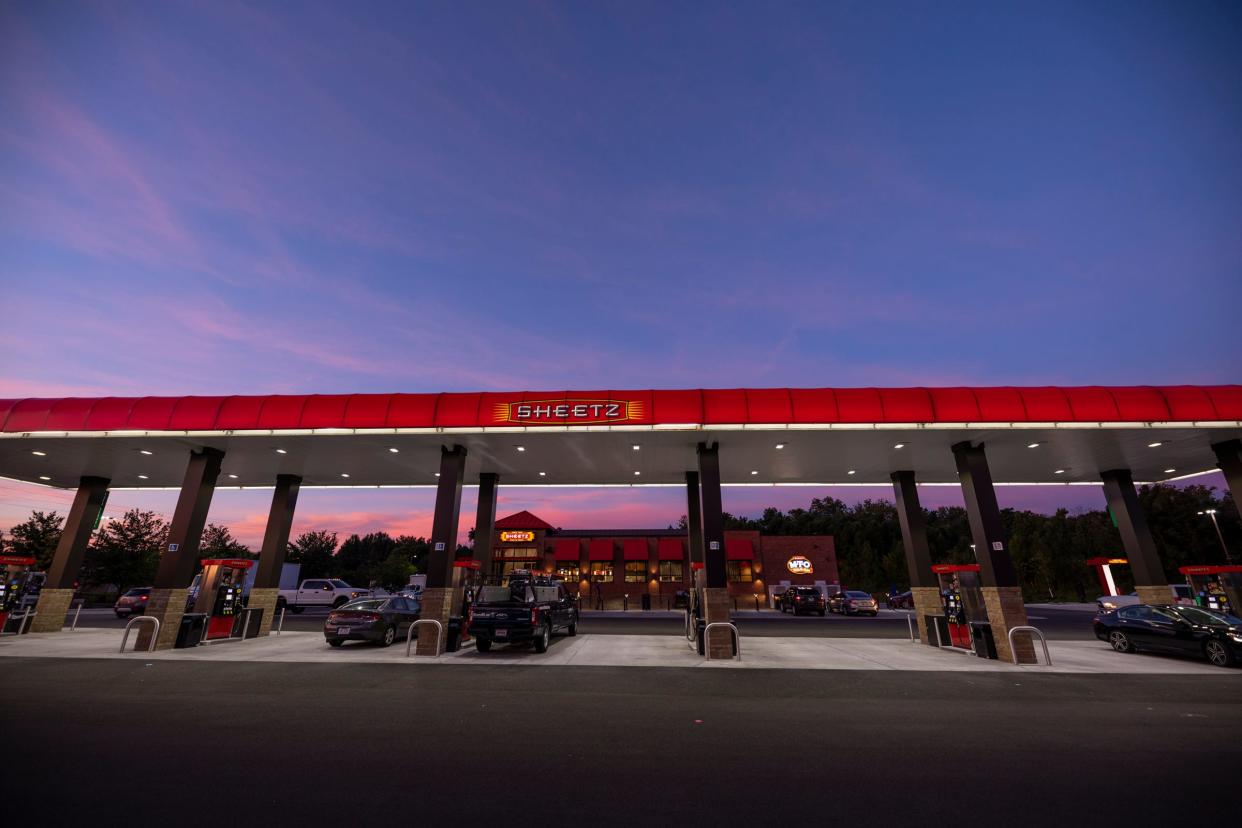 Sheetz is reducing its Unleaded 88 gas prices to $1.99/gallon for Thanksgiving week.