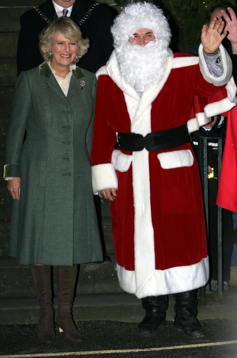 <p>Santa Claus helps the Duchess Of Cornwall switch on the Tetbury Christmas Lights.</p>