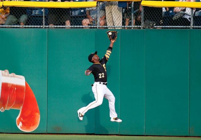 Pittsburgh Pirates Andrew Mccutchen GIF - Pittsburgh pirates