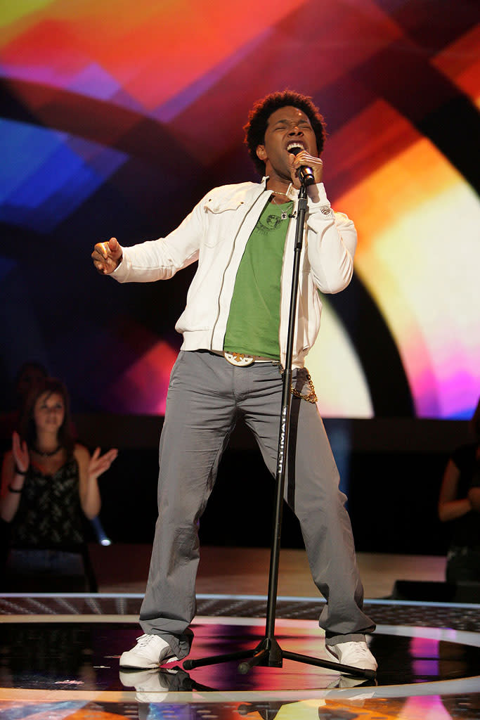 Brandon Rogers performs in front of the judges on the 6th season of American Idol.