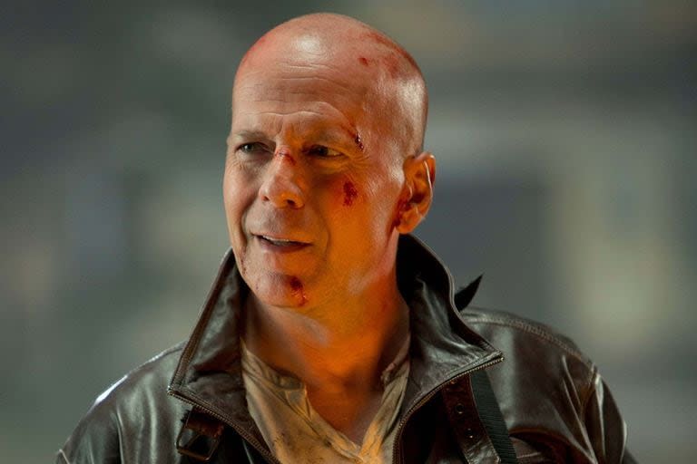 Bruce Willis interpretó a su icónico personaje John McClane en las cinco partes de Duro de matar