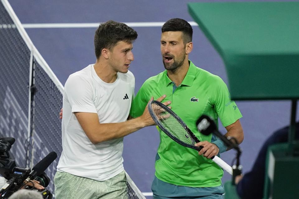 世界球王喬科維奇（Novak Djokovic）4：6、6：3、3：6不敵世界排名123名的20歲義大利小將納迪（Luca Nardi），印地安泉大師賽32強止步。美聯社