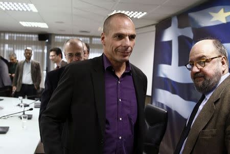 Greek Finance Minister Yanis Varoufakis leaves following a news conference to present the ministry's new general secretaries at the ministry building in Athens March 4, 2015. REUTERS/Alkis Konstantinidis