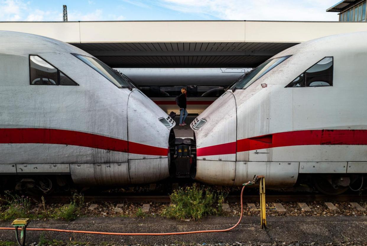 Veraltete Technik und runter gewirtschaftete Infrastruktur - Die Bahn steckt in einer tiefen Krise. - Copyright: Getty Images/John MacDougall