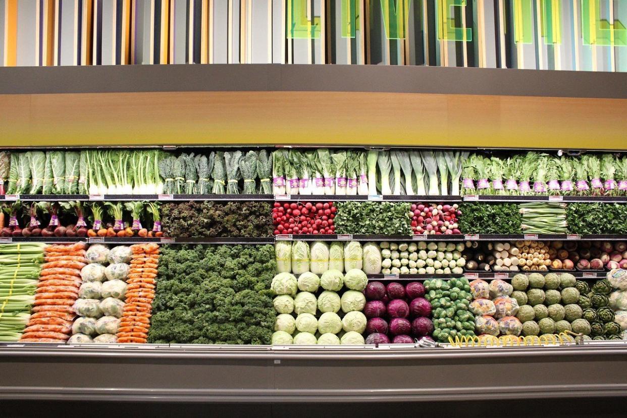 A pristinely organized produce wall at Whole Foods in Burbank, California. (Photo: Whole Foods)