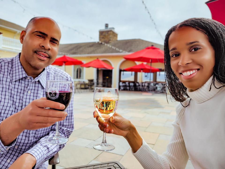 Taryn White and her husband at CrossKeys Vineyard.