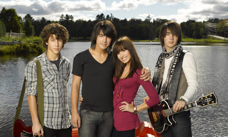 1434983154-camprock460