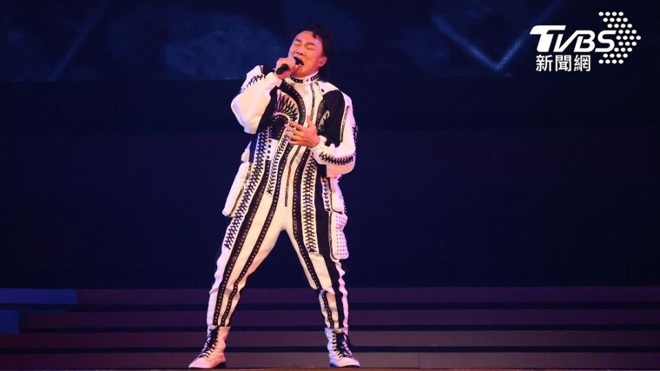 陳奕迅舞台上狂嗆周杰倫、張學友。（圖／張哲鳴攝）