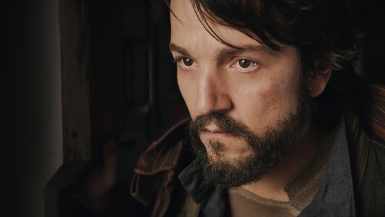  Diego Luna in Andor 