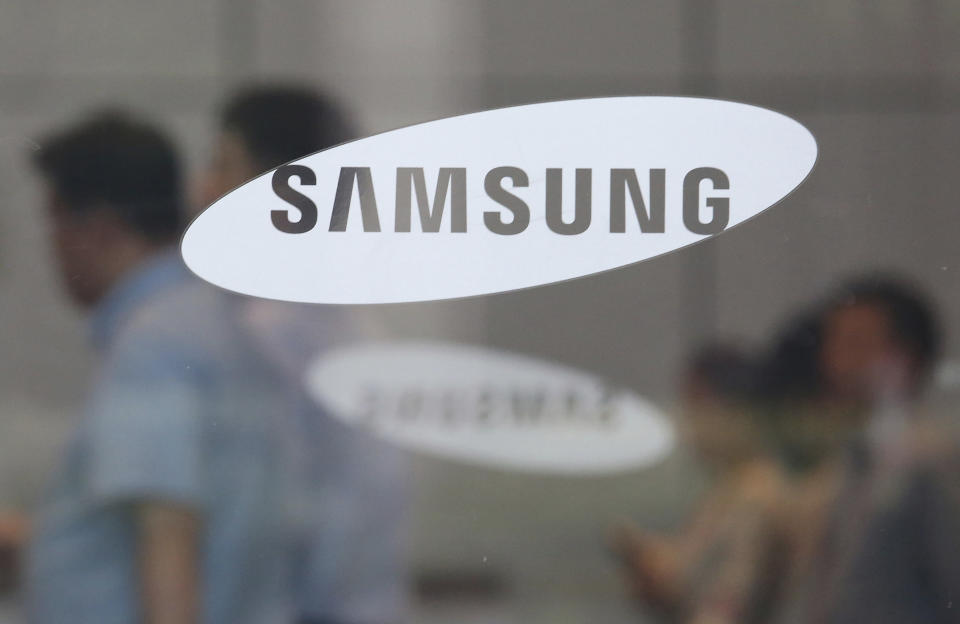 <p><strong>6° Samsung</strong>. Nonostante la crisi interna, il marchio coreano accresce il suo valore del 9% – 56,2 miliardi di dollari. (AP) </p>