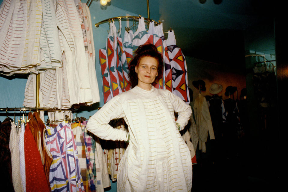 Vivienne Westwood dans sa boutique en 1981