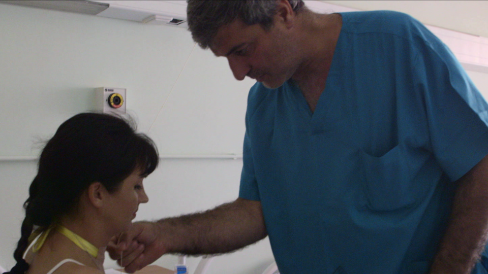 Thoracic surgeon Paolo Macchiarini and his patient Yulia Tuulik are seen in Netflix's docuseries "Bad Surgeon."