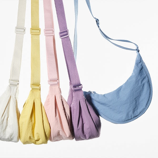 Grande tendance 2023, ce sac banane Uniqlo se refait une beauté avec de nouvelles couleurs