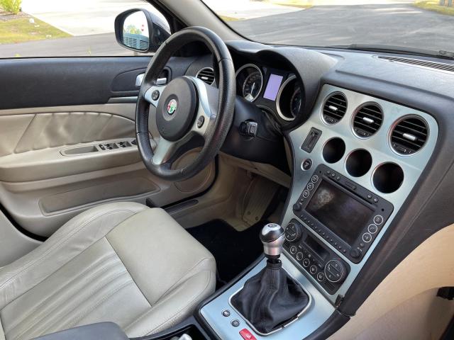 alfa romeo 159 interior