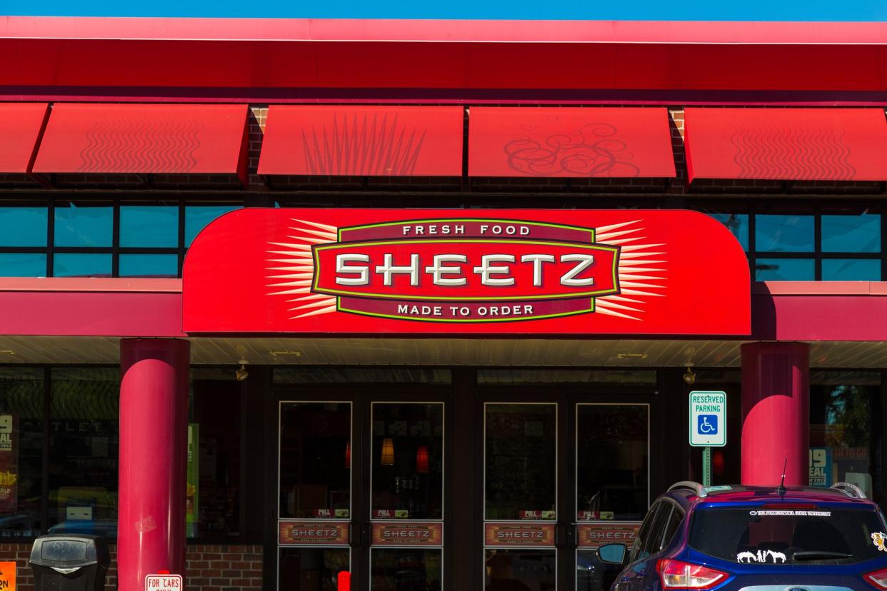 Lebanon, Pa, United States - October 5, 2016: Entrance with distinctive logo of the Sheetz convenience stores.